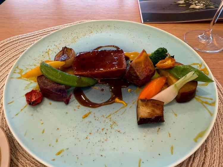 試食のお肉。野菜本来の味とお肉のしっかりした味付けで美味しかった。