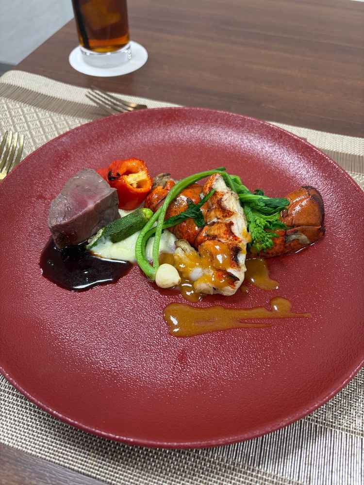 料理の試食も素晴らしかった。