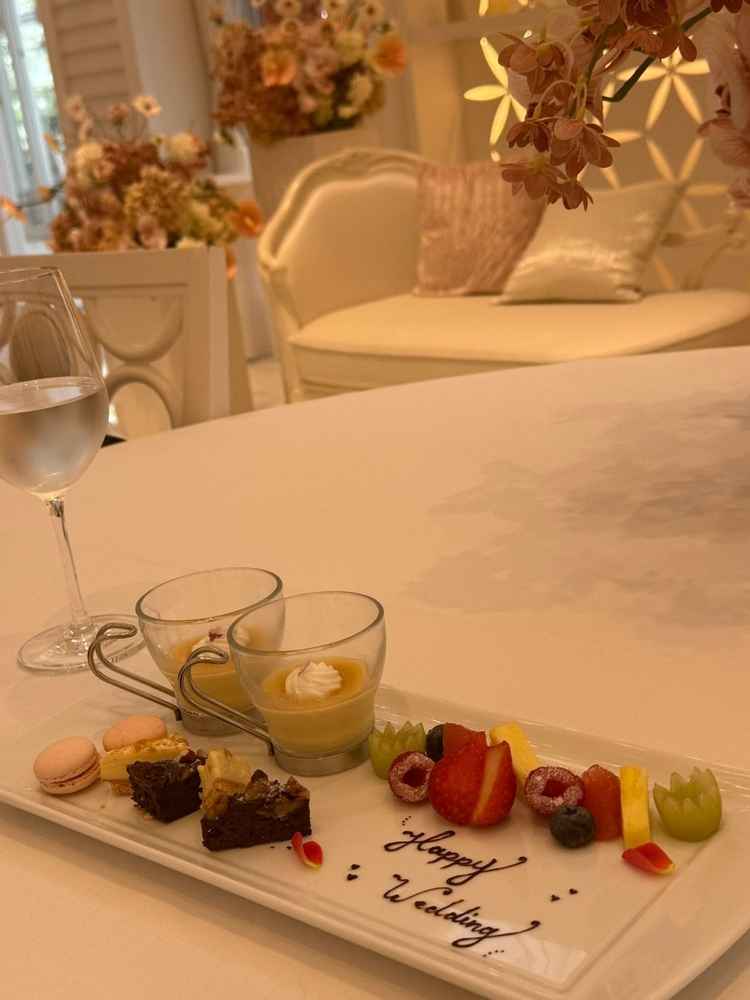 試食の際のデザートの写真。デザートビュッフェの一部でどれも美味しかったです。
