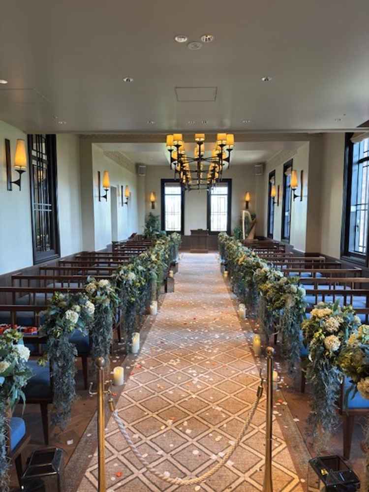 バージンロードが長くてよいと思った。