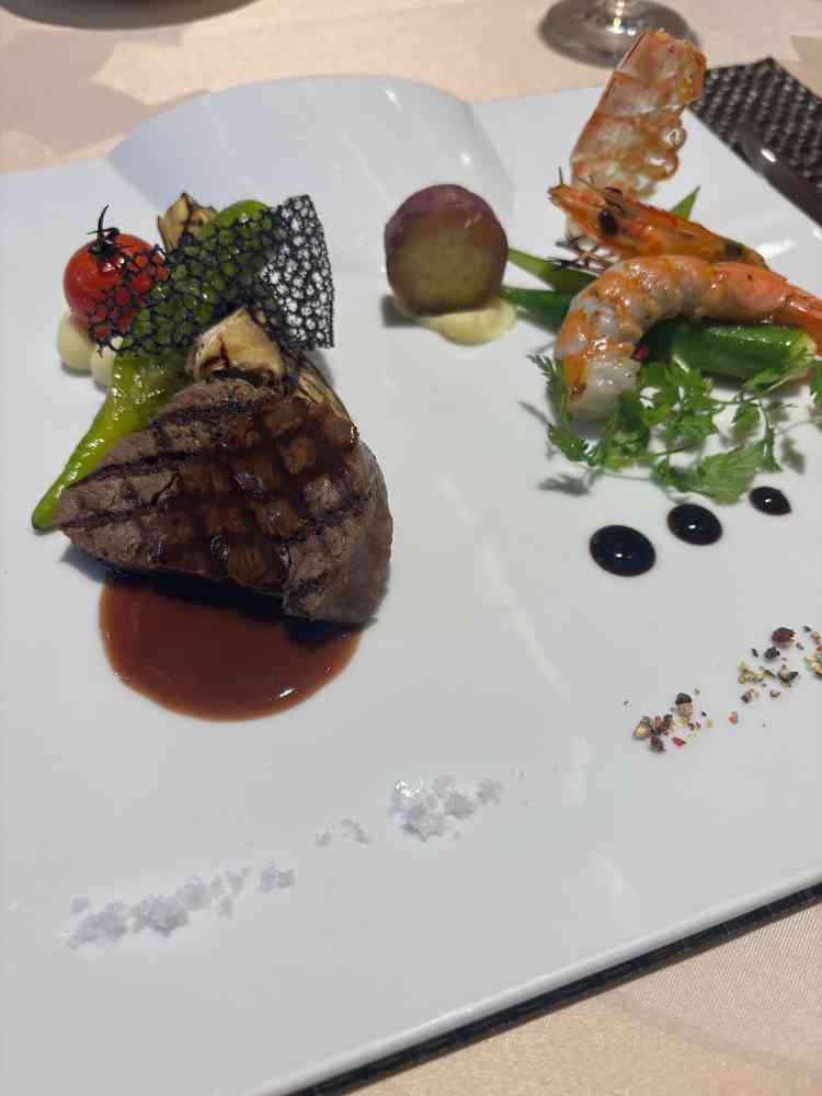 メイン料理の試食
