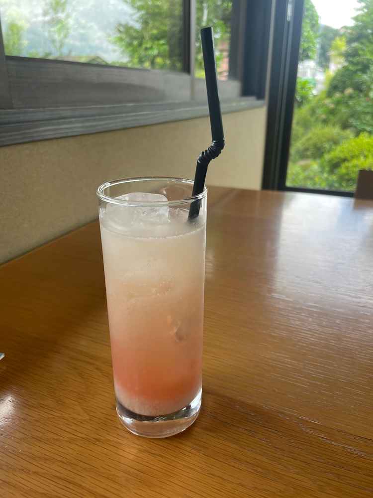 自家製梅のシロップと麹の炭酸