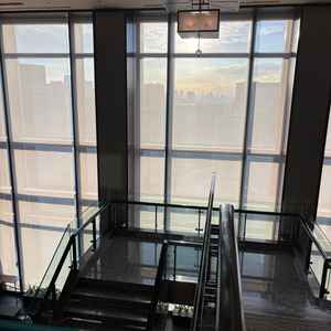 ウェディング関連の動線は全て3階で完結しますが、38階のホテルフロアでも挙式前後に写真撮影が可能。