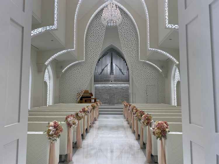 煌びやかで、椅子がふわふわしている点、映像設備もあり感動しました。