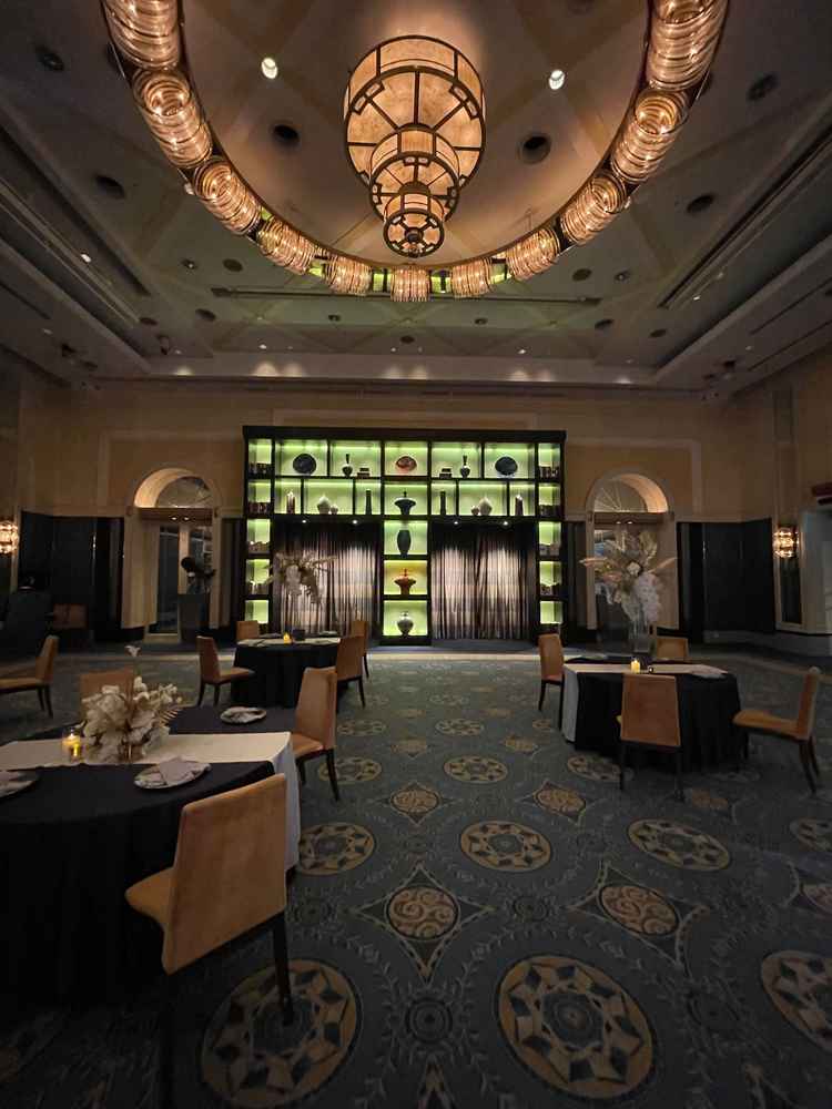 1番大きな披露宴会場です。間を仕切ったり広げたり人数に合わせて披露宴会場の大きさを変更出来るようです