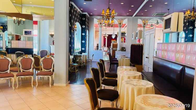 ゲストの待合室？全部で六個のタイプがあり写真も撮り放題