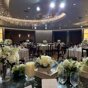 最初に見学した披露宴会場。挙式会場と同じフロアにあるため移動も少なくよかった。