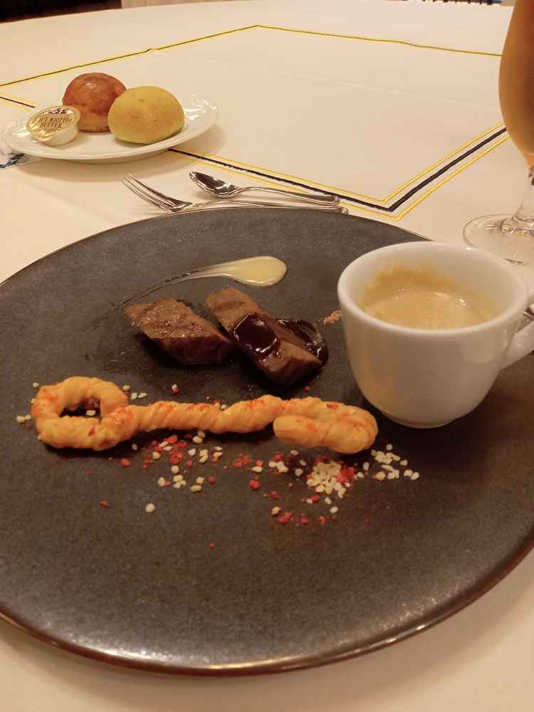 試食料理（メイン）