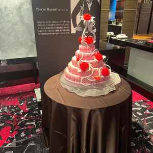 ピエールエルメのウェディングケーキ