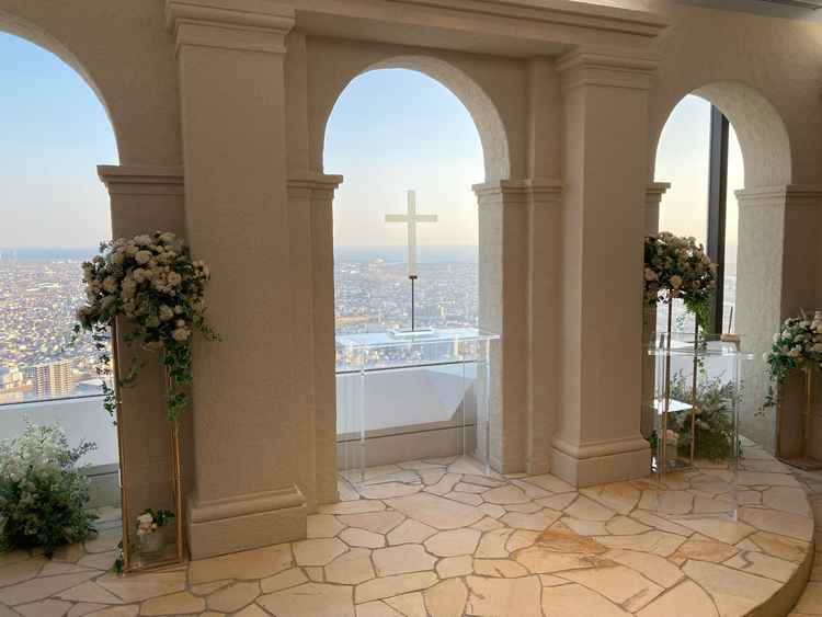 最上階スカイチャペル。南側に位置しており海が見える