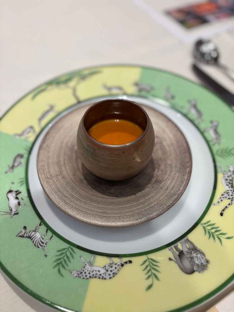 ズワイガニの茶碗蒸し。