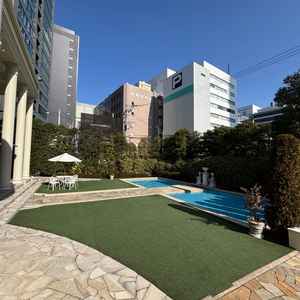 プールやガーデンが写真で見てたより広かった