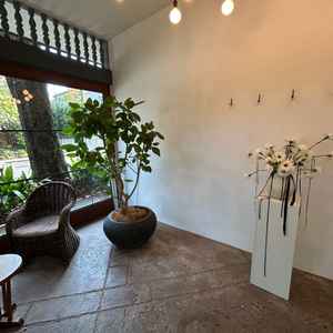 入り口で、参列者をお迎えウェルカムボード等アレンジ