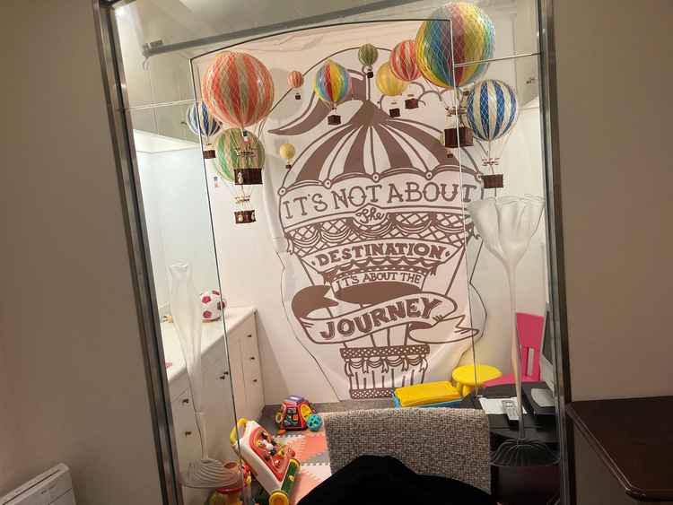 打ち合わせスペース。子供連れでも問題なし。