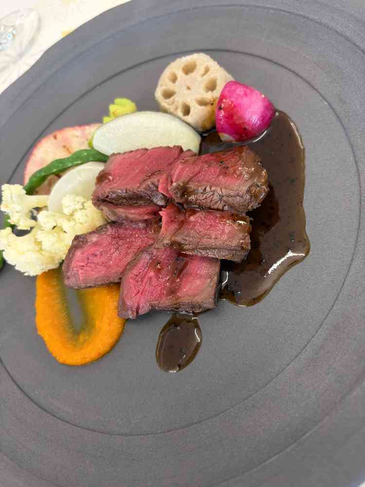 お肉が柔らかく、とても美味しかったです。