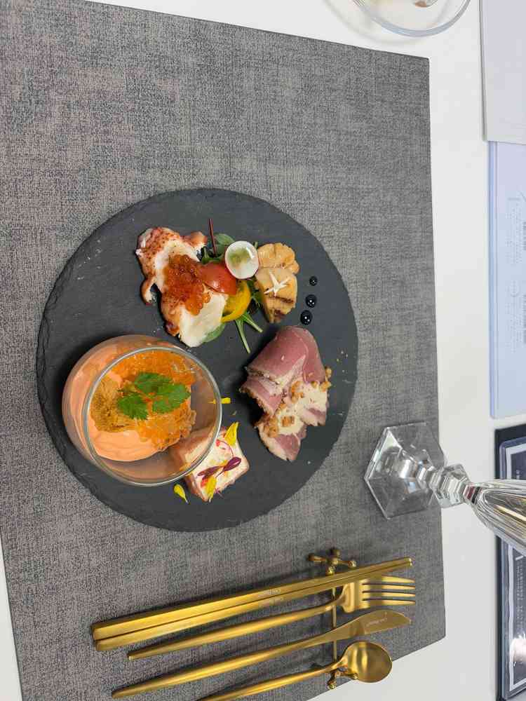 50種類の中から選べる物の中から5種類試食させて頂きました。