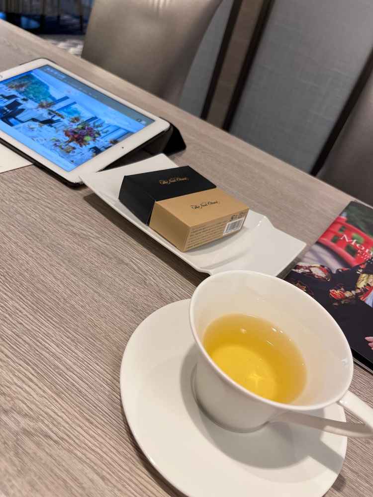 ガトーショコラをいただきました。見学できなかった会場は写真やVRで確認します。