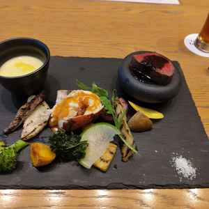 試食会の料理。とても美味しかった。こだわりの野菜が特にお気に入り。