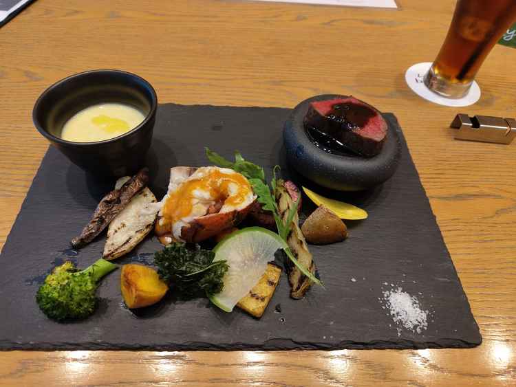 試食会の料理。とても美味しかった。こだわりの野菜が特にお気に入り。