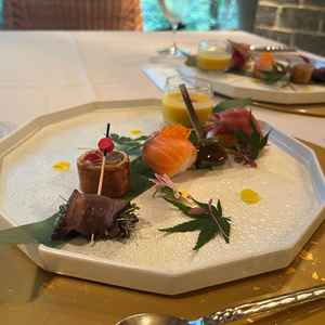 試食でいただいた料理です。奈良の食材を使った料理とのことで、コンセプト含め満足度が高かったです。