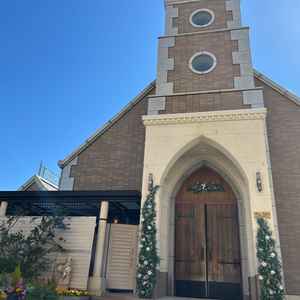 チャペルの外観。屋上にあり、荘厳さがある。