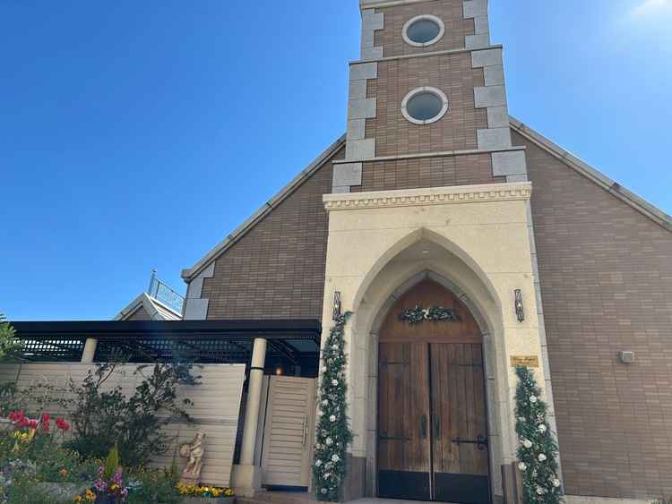 チャペルの外観。屋上にあり、荘厳さがある。