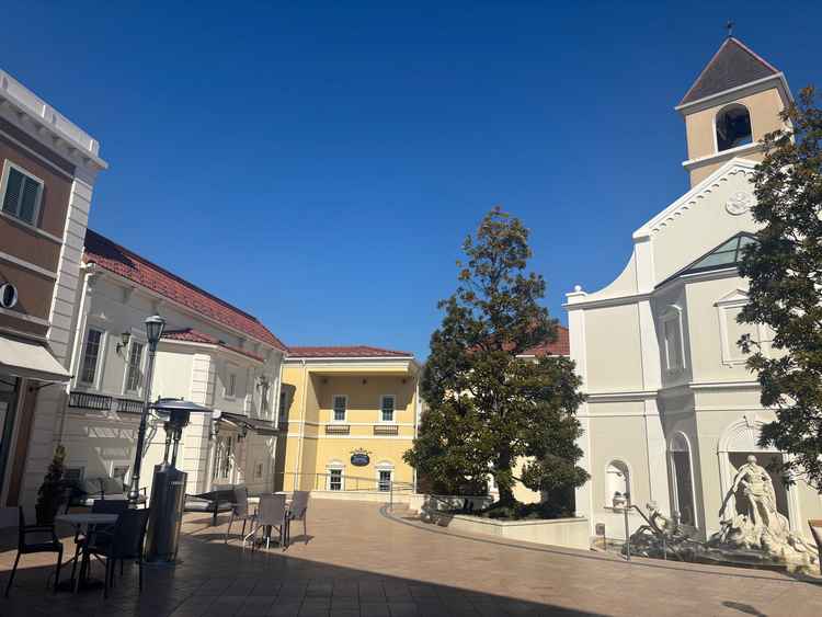 テーマパークのような素敵な外観でした。