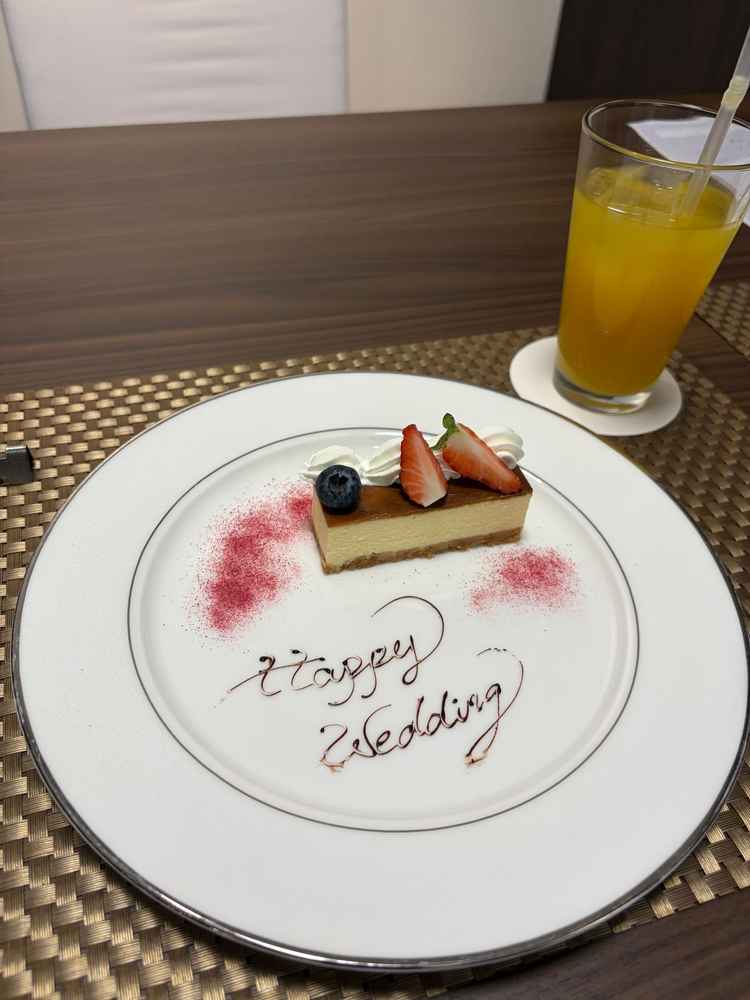 試食その2。アレルギーの対応もしっかりしてくれていた。