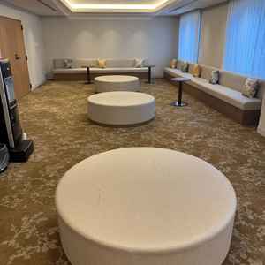 控え室も広くゆったりできる場所でした