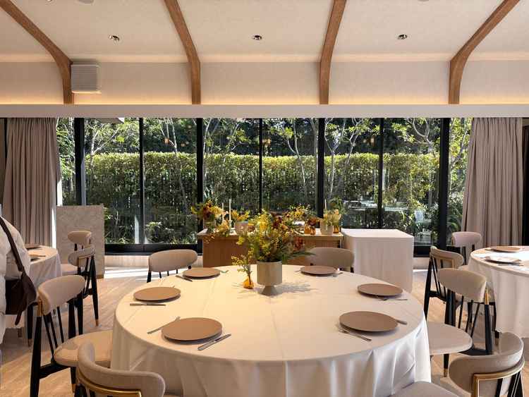 少人数限定の披露宴会場。今年の1月にできたということでとても綺麗でした。