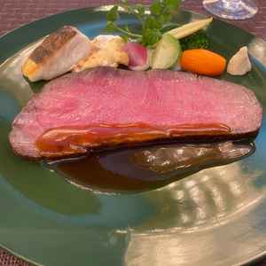 ローストビーフが大変おいしかったです。