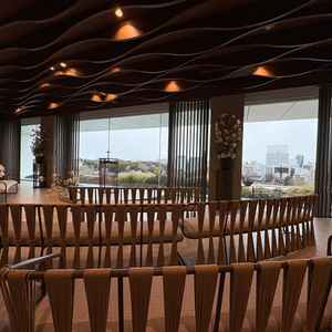 チャペルの横からの景色です。横幅が結構あります。