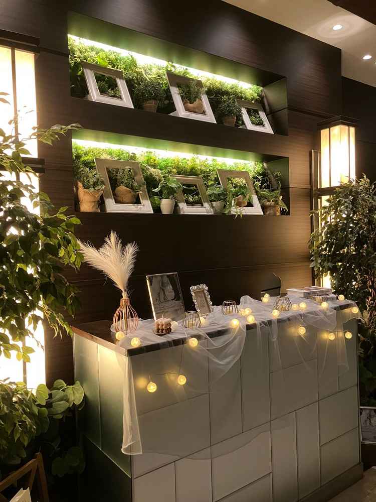 式場エレベーターすぐの空間。アレンジが楽しそう。