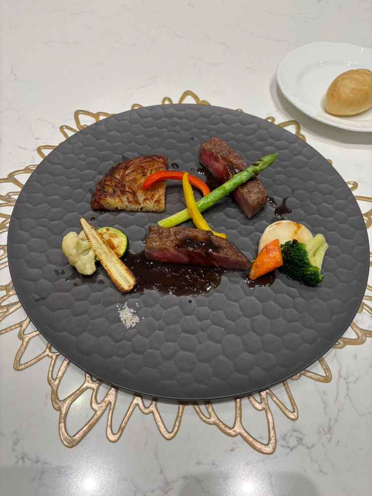 お肉がとっても柔らかくて美味しかったです。ゲストにも喜んでもらえるのではないかと思います。
