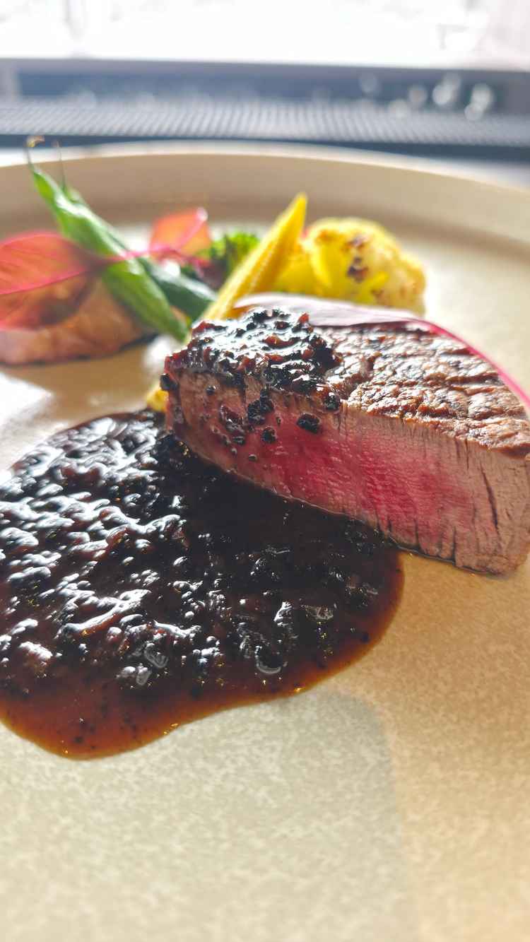 和牛ステーキ。