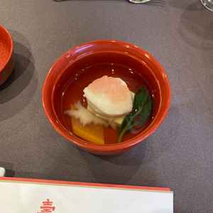 試食会で頂いたお椀。とっても上品で美味。