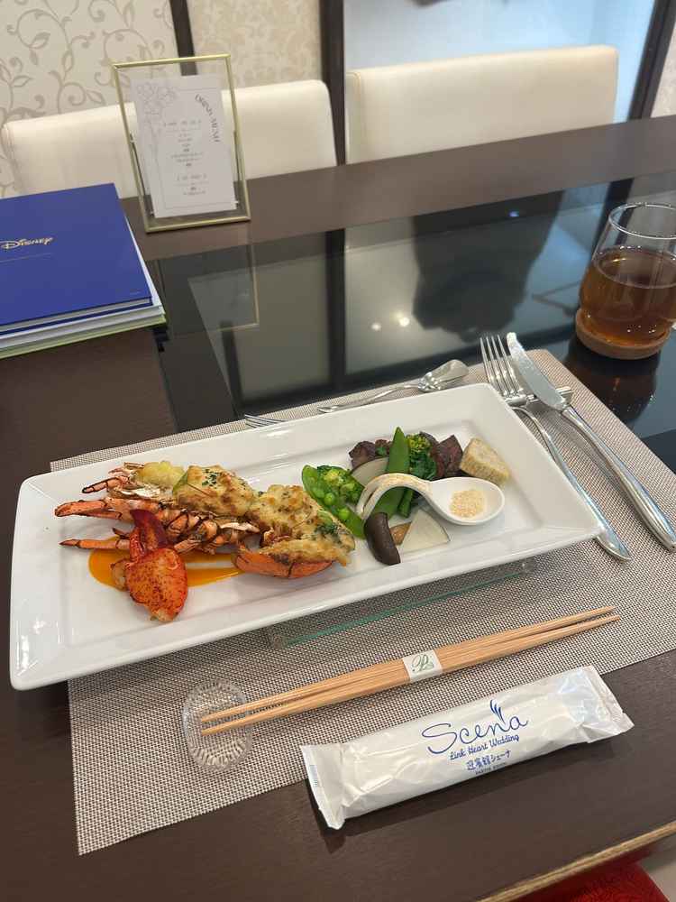 18000円のコースに出てくる食材を使用した試食でした。