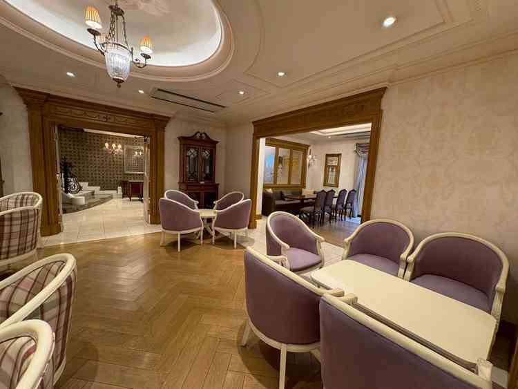 ちょっとポップな待合室が可愛いかったです！