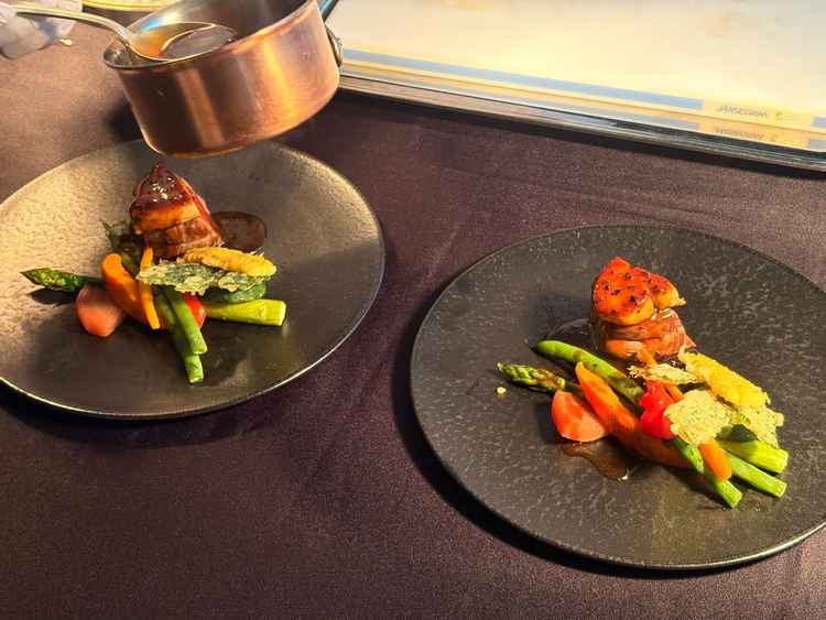 フランベショーができる肉料理