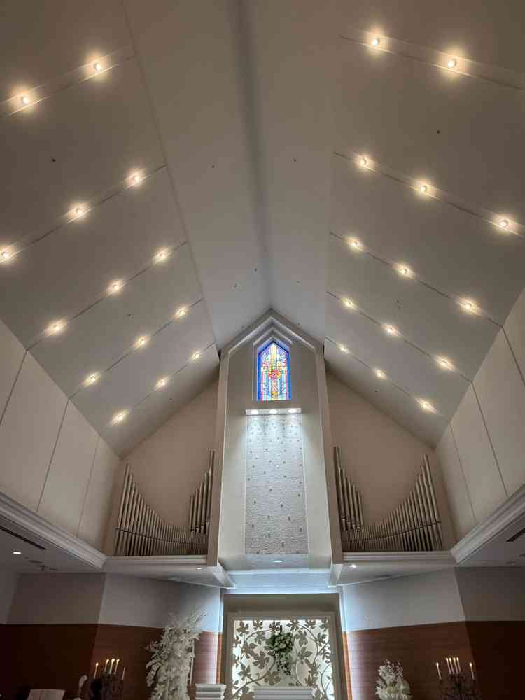 チャペルです。想定していたよりも綺麗で素敵でした。