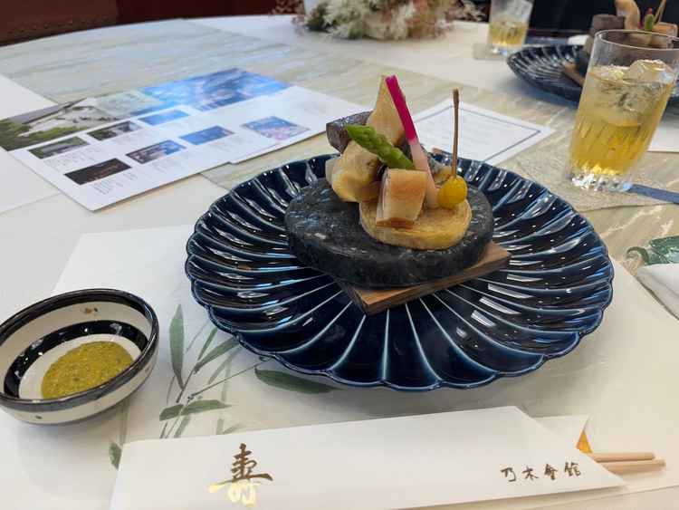 試食会の石焼ステーキ