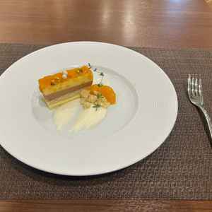 デザートもさっぱりしていて美味しかったです。料理については、総じて高級感がありました。