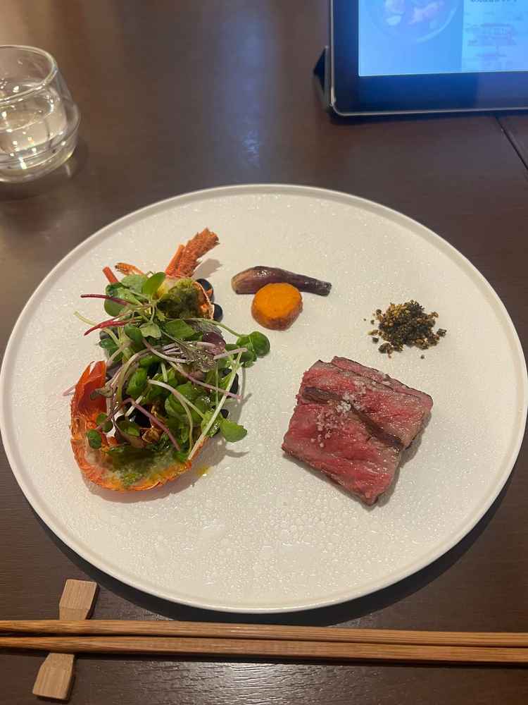 試食した料理です。味がとても美味しく、ゲストにも喜んでもらえそうだと感じました。