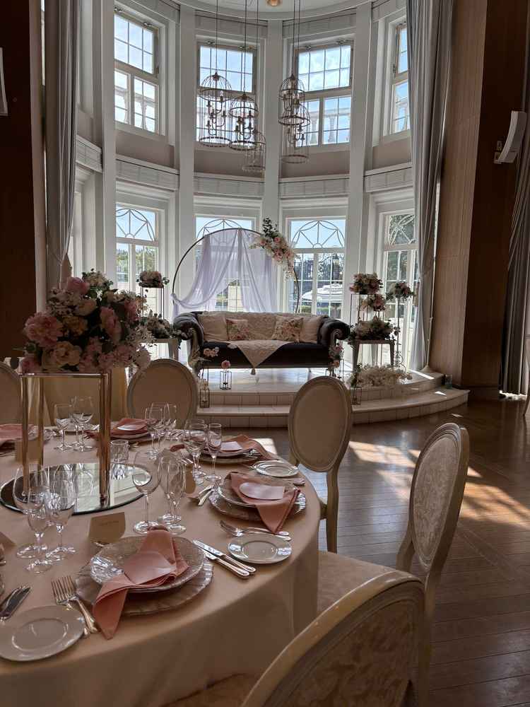 サンタモニカの披露宴会場はプリンセスみたいに可愛い