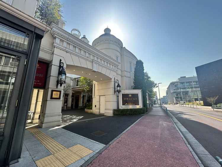 伊勢山ヒルズの外観