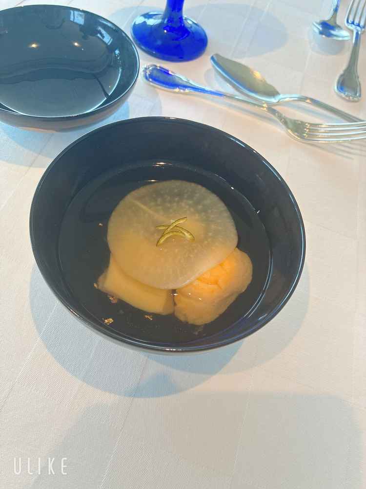 試食させていただいたお料理の和食です。和洋折衷のコースがあり、とても上品なお出汁で美味しかったです。