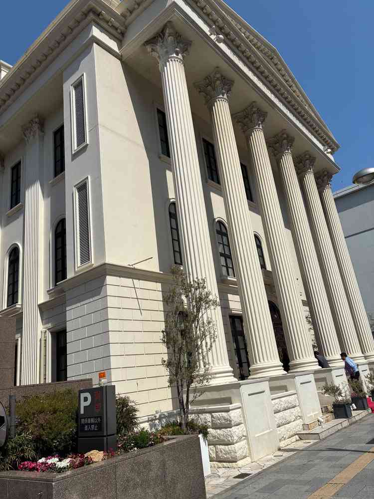 自然を感じられるガーデン付きの式場で、都会にいながらも開放感のある結婚式ができるイメージがありました