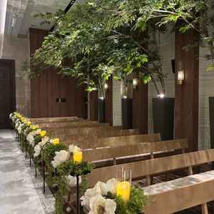 挙式会場の座り心地のよい椅子