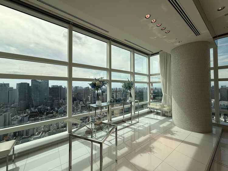 十字架は残念ながら安っぽかったです。