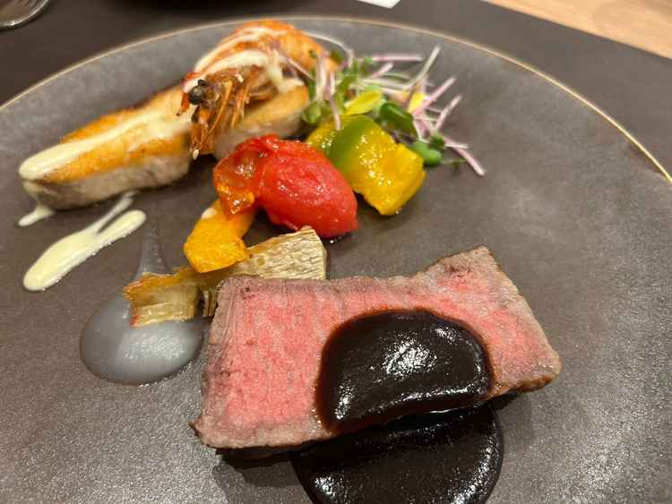 コース料理をいただきました。どれも美味しかったです。